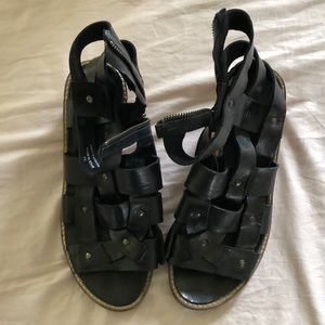 River Stone Heel Leather Sandal